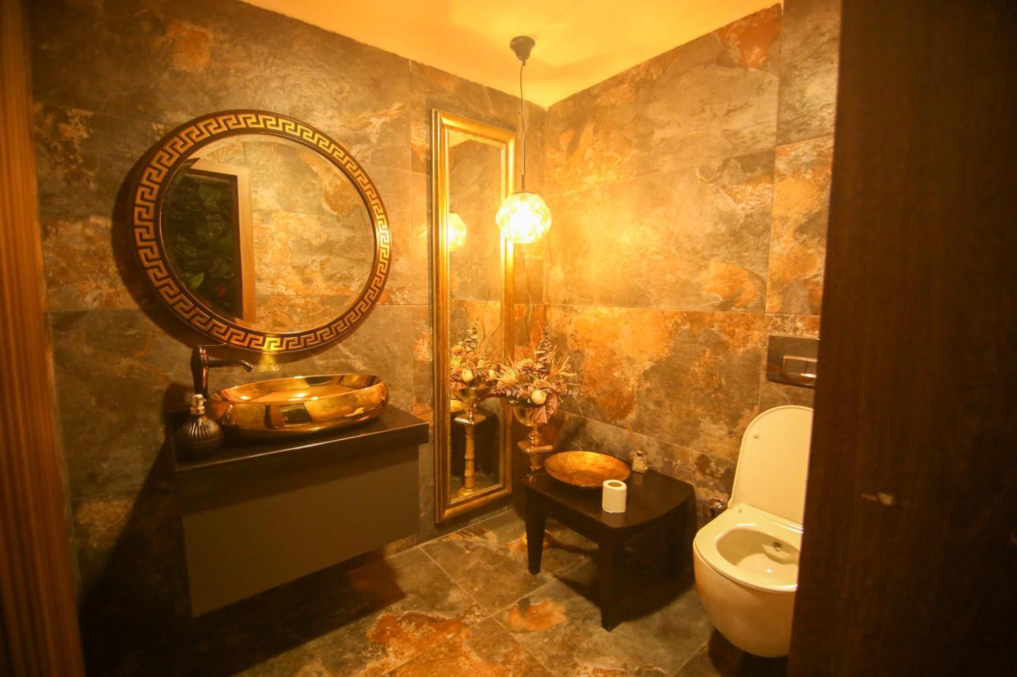 Cevik Palace Hotel Анталья Экстерьер фото